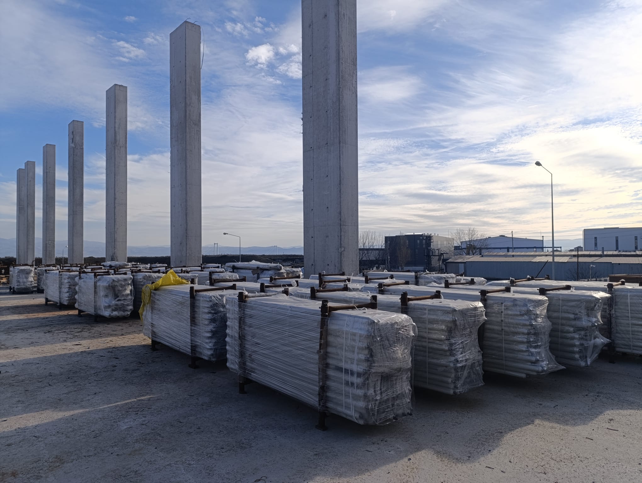 ANTREPO UZAY ÇATI İMALİ VE MONTAJI